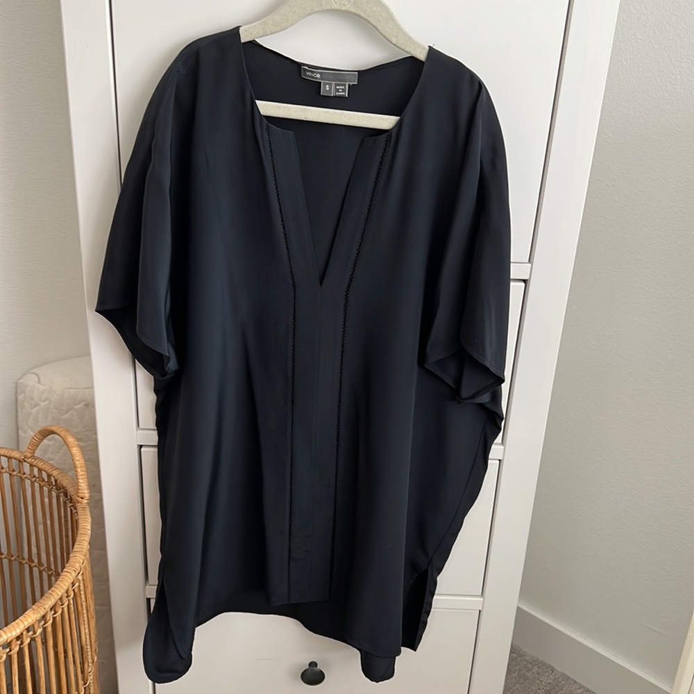 Vince Navy Boxy Top